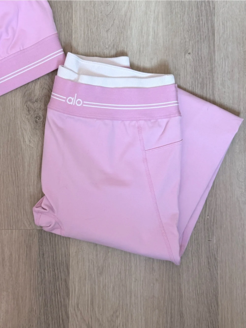 ALO Yoga matching workout